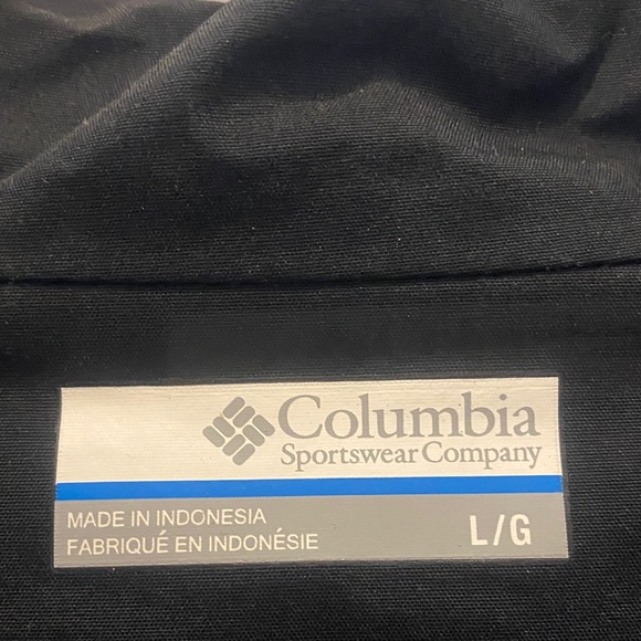 Columbia Men's OutDry Extreme Windrain Waterproof Jacket in black. - Picture 2 of 8